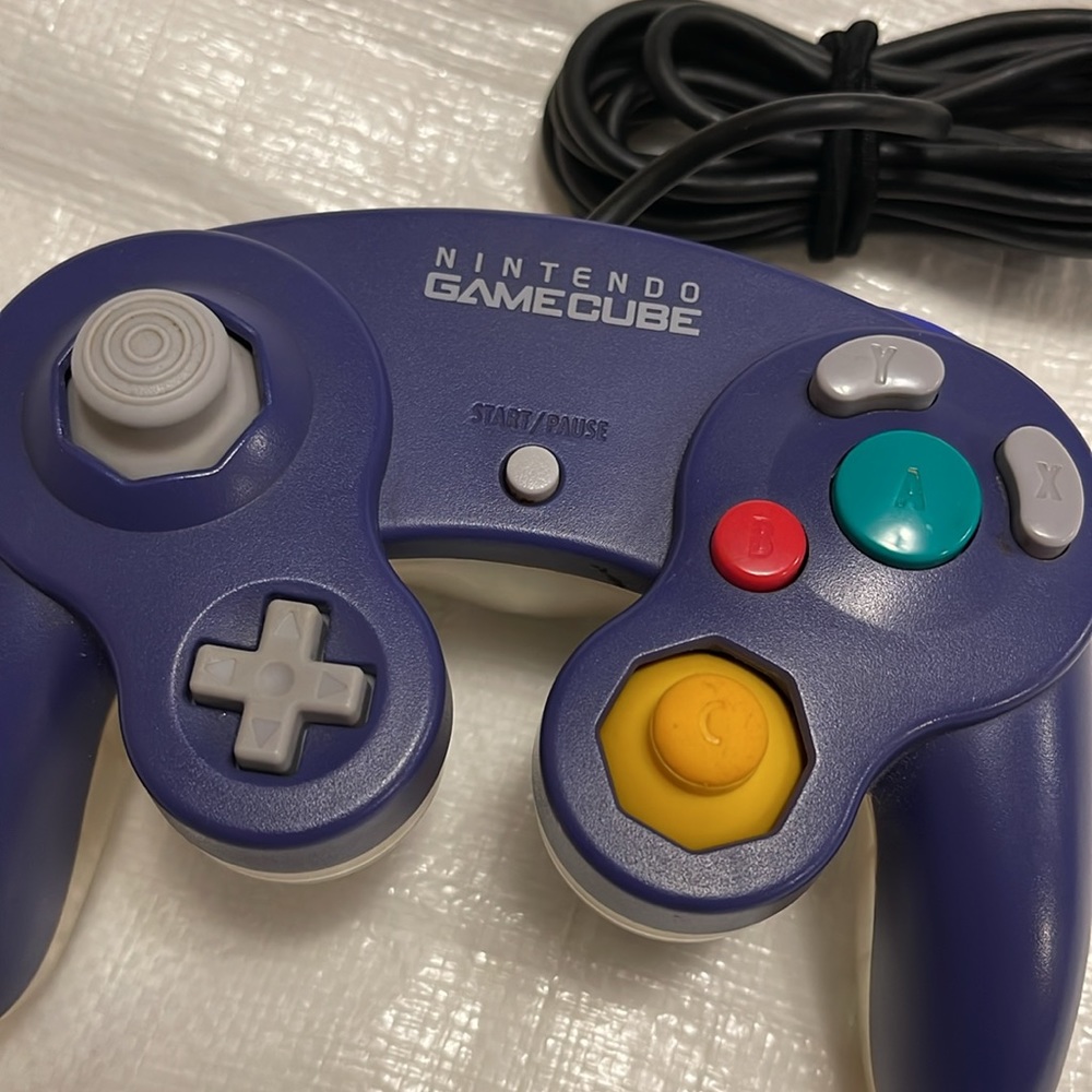 Nintendo GameCube controller - Picture 2 of 4